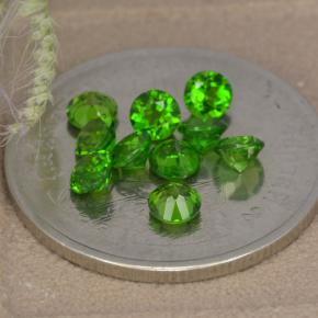 Chrome Diopside Gemstones in 3 mm (calibrated) Size for Sale, Chrome Diopside Stones in Green Color