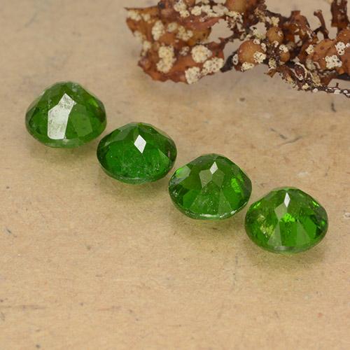 Chrome Diopside Gemstones in 5 mm (calibrated) Size for Sale, Chrome Diopside Stones in Medium-Dark Green Color