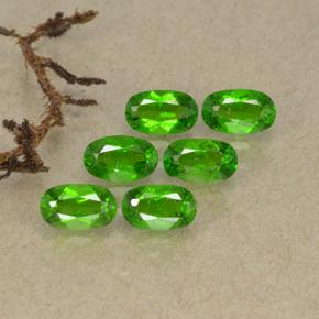 0.3ct Oval Facet Green Chrome Diopside for sale thumb image of 0.3ct Oval Facet Green Chrome Diopside (ID: 493754)