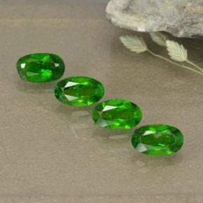 0.3ct Oval Facet Green Chrome Diopside Gem for sale 0.3ct Oval Facet Green Chrome Diopside Gem (ID: 496113)
