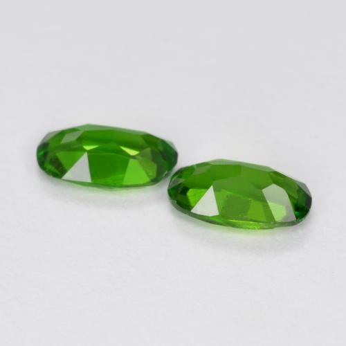 Chrome Diopside Gemstones in 5 x 3 mm (calibrated) Size for Sale, Chrome Diopside Stones in Medium-Dark Green Color