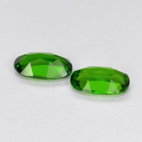 Chrome Diopside Gemstones in 5 x 3 mm (calibrated) Size for Sale, Chrome Diopside Stones in Medium-Dark Green Color