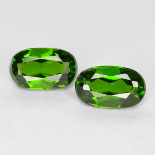 0.53 ctw Green Chrome Diopside Gemstones, Chrome Diopside Gems in Oval Facet Shape for Sale.