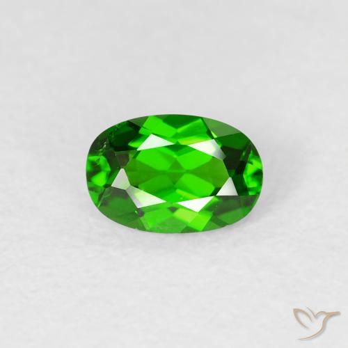 0.53ct Natural Medium Green Chrome Diopside, Oval, VS