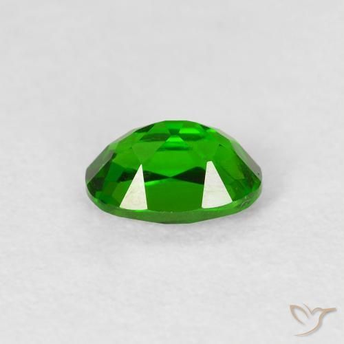 Chrome Diopside Gemstone in 6 x 4 mm (calibrated) Size for Sale, Chrome Diopside Stone in Bright Forest Green Color