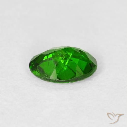 Chrome Diopside Gemstone in 7 x 5 mm (calibrated) Size for Sale, Chrome Diopside Stone in Bright Forest Green Color