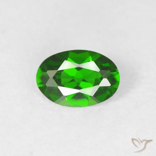 0.47ct Natural Bright Forest Green Chrome Diopside, Oval, VVS-VS