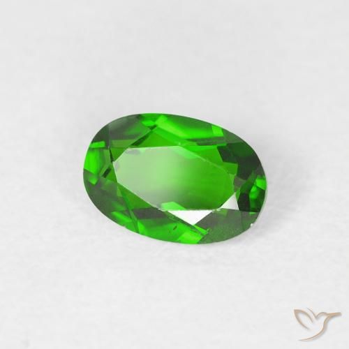 0.51 ct Green Chrome Diopside Stone, Natural Chrome Diopside in Oval Facet Shape for Sale