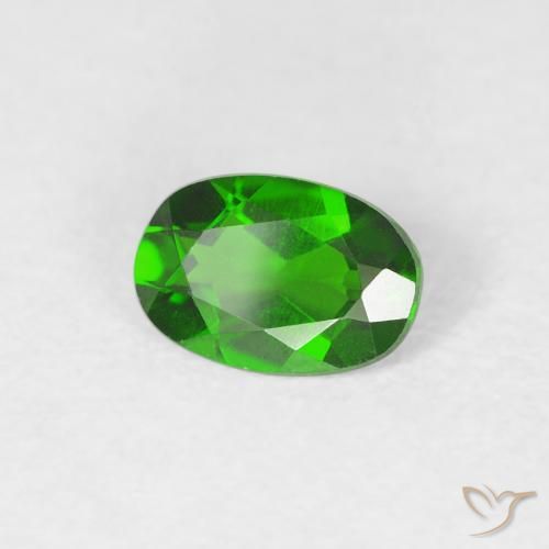 0.47 ct Green Chrome Diopside Stone, Natural Chrome Diopside in Oval Facet Shape for Sale