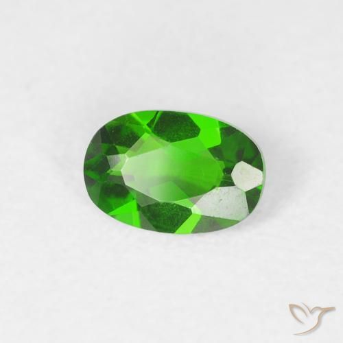 0.44 ct Green Chrome Diopside Stone, Natural Chrome Diopside in Oval Facet Shape for Sale