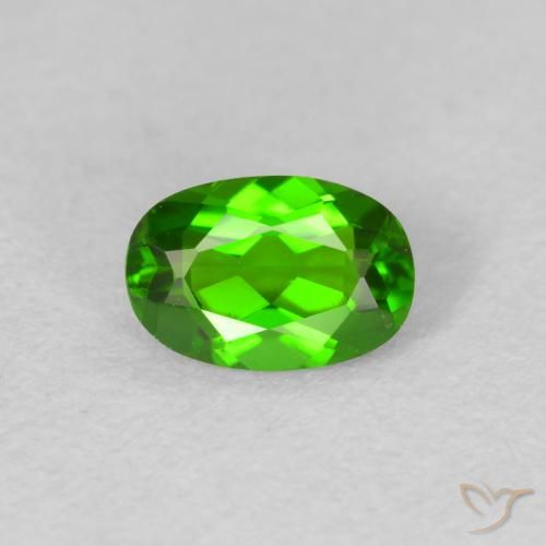 0.52ct Natural Dark Green Chrome Diopside, Oval, VVS-VS