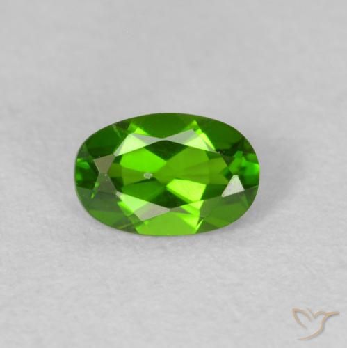 0.50ct Natural Lively Green Chrome Diopside, Oval, VVS-VS