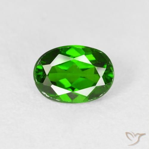 1.02ct Natural Dark Green Chrome Diopside, Oval, VS-SI