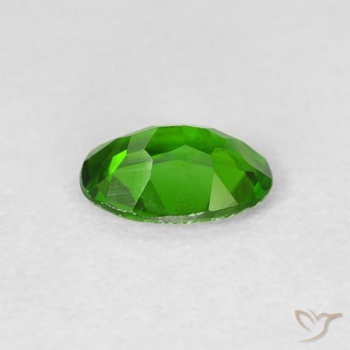 Chrome Diopside Gemstone in 7 x 5 mm (calibrated) Size for Sale, Chrome Diopside Stone in Lively Green Color