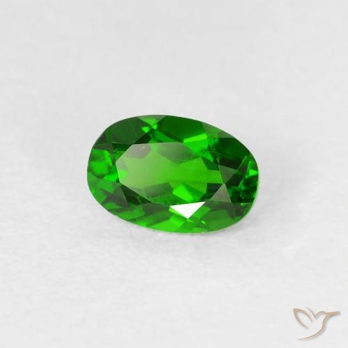 0.59 ct Green Chrome Diopside Stone, Natural Chrome Diopside in Oval Facet Shape for Sale