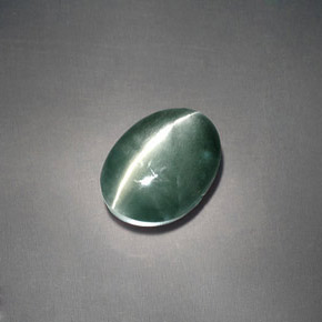 3.05 ct Green Chrysoberyl Cat's Eye Gemstone, Chrysoberyl Cat's Eye Gem in Oval Cabochon Shape for Sale.