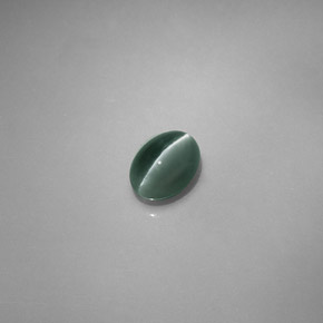 0.76 ct Green Chrysoberyl Cat's Eye Gemstone, Chrysoberyl Cat's Eye Gem in Oval Cabochon Shape for Sale.