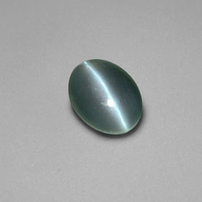 0.69 ct Green Chrysoberyl Cat's Eye Stone, Natural Chrysoberyl Cat's Eye in Oval Cabochon Shape for Sale