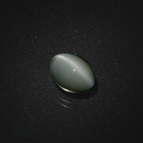 1.58 ct Green Chrysoberyl Cat's Eye Gemstone, Chrysoberyl Cat's Eye Gem in Oval Cabochon Shape for Sale.