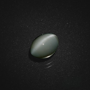 1.58 ct Green Chrysoberyl Cat's Eye Stone, Natural Chrysoberyl Cat's Eye in Oval Cabochon Shape for Sale