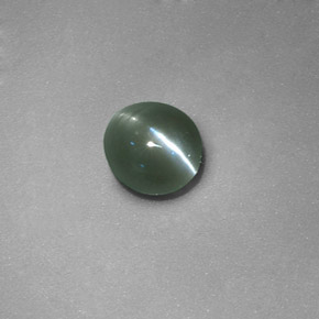 0.71 ct Green Chrysoberyl Cat's Eye Gemstone, Chrysoberyl Cat's Eye Gem in Oval Cabochon Shape for Sale.