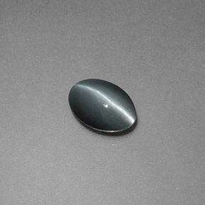 Chrysoberyl Cat's Eye Gemstone in 6 x 4 mm (calibrated) Size for Sale, Chrysoberyl Cat's Eye Stone in Gray Color