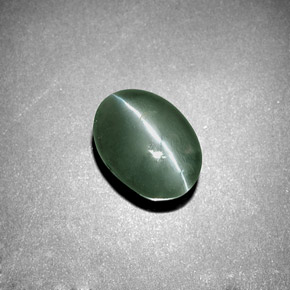 3.04 ct Green Chrysoberyl Cat's Eye Stone, Natural Chrysoberyl Cat's Eye in Oval Cabochon Shape for Sale