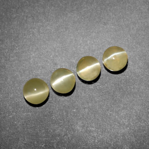 1.58 ct Green Chrysoberyl Cat's Eye Stone, Natural Chrysoberyl Cat's Eye in Round Cabochon Shape for Sale