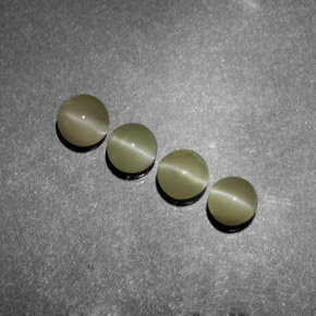 1.56 ct Green Chrysoberyl Cat's Eye Stone, Natural Chrysoberyl Cat's Eye in Round Cabochon Shape for Sale