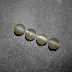 Chrysoberyl Cat's Eye Gemstones in 4 mm (calibrated) Size for Sale, Chrysoberyl Cat's Eye Stones in Golden Green Color