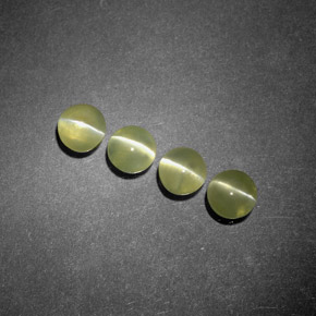 Chrysoberyl Cat's Eye Gemstone in 4 mm (calibrated) Size for Sale, Chrysoberyl Cat's Eye Stone in Yellowish Green Color