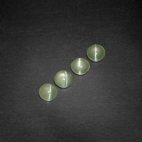 1.27 ct Green Chrysoberyl Cat's Eye Stone, Natural Chrysoberyl Cat's Eye in Round Cabochon Shape for Sale