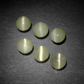 Chrysoberyl Cat's Eye Gemstone in 4 mm (calibrated) Size for Sale, Chrysoberyl Cat's Eye Stone in Yellowish Green Color