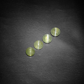 1.15 ct Green Chrysoberyl Cat's Eye Gemstone, Chrysoberyl Cat's Eye Gem in Round Cabochon Shape for Sale.