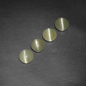 Chrysoberyl Cat's Eye Gemstone in 4.2 mm Size for Sale, Chrysoberyl Cat's Eye Stone in Yellowish Green Color