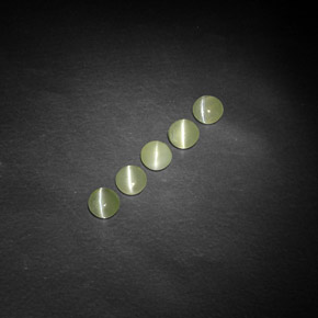 1.40 ct Green Chrysoberyl Cat's Eye Stone, Natural Chrysoberyl Cat's Eye in Round Cabochon Shape for Sale