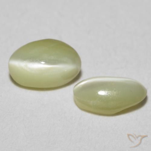 0.55 ctw Yellow Chrysoberyl Cat's Eye Stones, Natural Chrysoberyl Cat's Eye in Oval Cabochon Shape for Sale