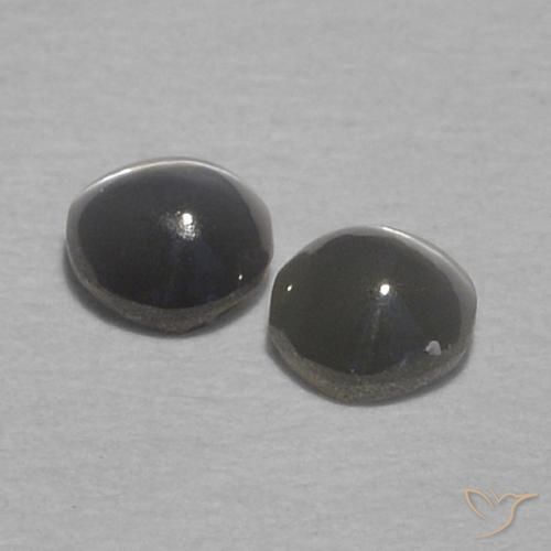 Chrysoberyl Cat's Eye Gemstones in 3.1 mm Size for Sale, Chrysoberyl Cat's Eye Stones in Pale-Greenish Grey Color