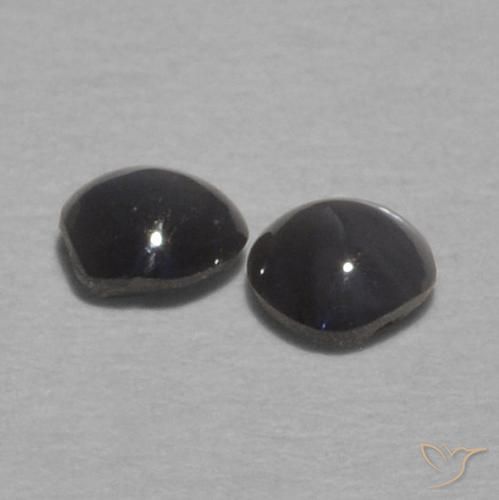 Chrysoberyl Cat's Eye Gemstones in 3 mm (calibrated) Size for Sale, Chrysoberyl Cat's Eye Stones in Medium Grey Color