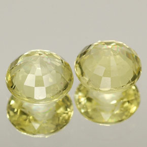 Chrysoberyl Gemstone in 5 mm (calibrated) Size for Sale, Chrysoberyl Stone in Lively Green Color