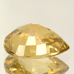 Chrysoberyl Gemstone in 8.8 x 6.5 mm Size for Sale, Chrysoberyl Stone in Golden Color