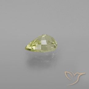Chrysoberyl Gemstone in 8 x 6 mm (calibrated) Size for Sale, Chrysoberyl Stone in Light Yellow Color