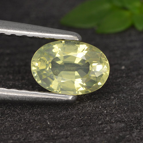 Chrysobéryl Jaune oval facet 0,63 ct du Sri Lanka, dimension 6,1 x 4,2mm, pierre gemme naturelle Non traité, pureté vvs, 1 pièce Chrysobéryl de couleur Jaune citron, dureté Mohs de 8.5 convient aux bijoux de tous les jours, pierre de sagesse, Photo A