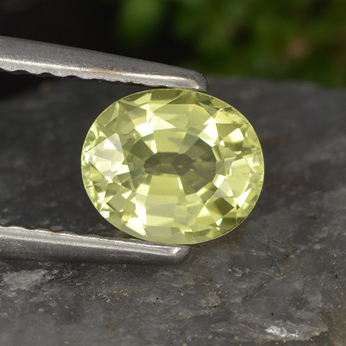 Medium Yellow Crisoberillo Gem - 0.8ct Ovale sfaccettato (ID: 496326)