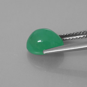 Chrysoprase Gemstone in 9 x 7 mm (calibrated) Size for Sale, Chrysoprase Stone in Green Color
