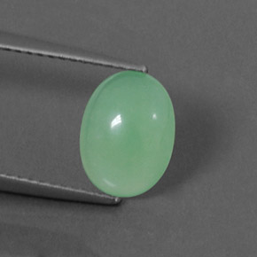 1.67 ct Green Chrysoprase Gemstone, Chrysoprase Gem in Oval Cabochon Shape for Sale.