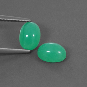 2.10 ct Green Chrysoprase Gemstone, Chrysoprase Gem in Oval Cabochon Shape for Sale.