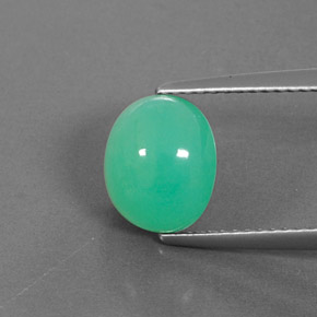 2.83 ct Green Chrysoprase Gemstone, Chrysoprase Gem in Oval Cabochon Shape for Sale.