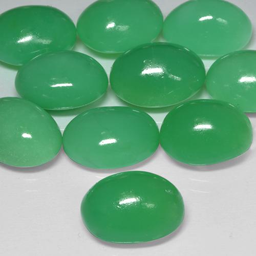 4.95 ct Green Chrysoprase Gemstone, Chrysoprase Gem in Oval Cabochon Shape for Sale.