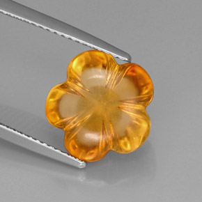 5.39 ct Yellow Citrine Stone, Natural Citrine in Flower-Cut Shape for Sale